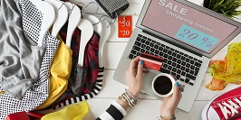 Six Useful Tips to Buy Women’s Clothing Online